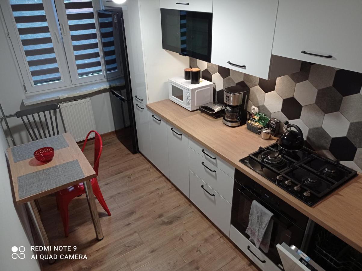 Apartament Na Parterze Stalowa Wola Exterior foto