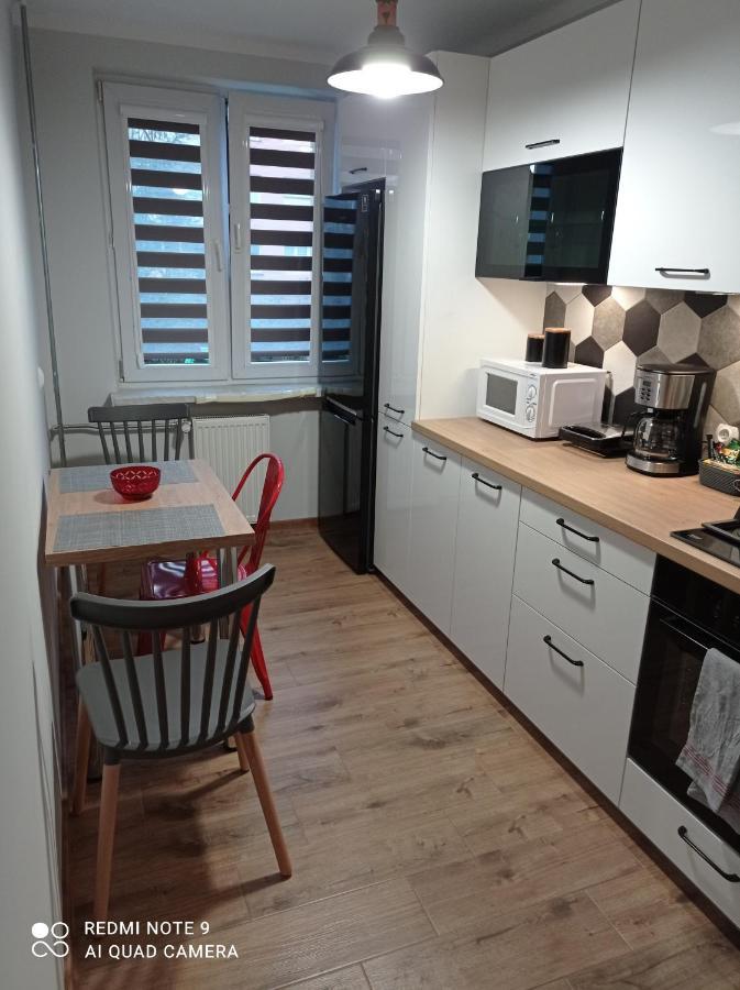 Apartament Na Parterze Stalowa Wola Exterior foto