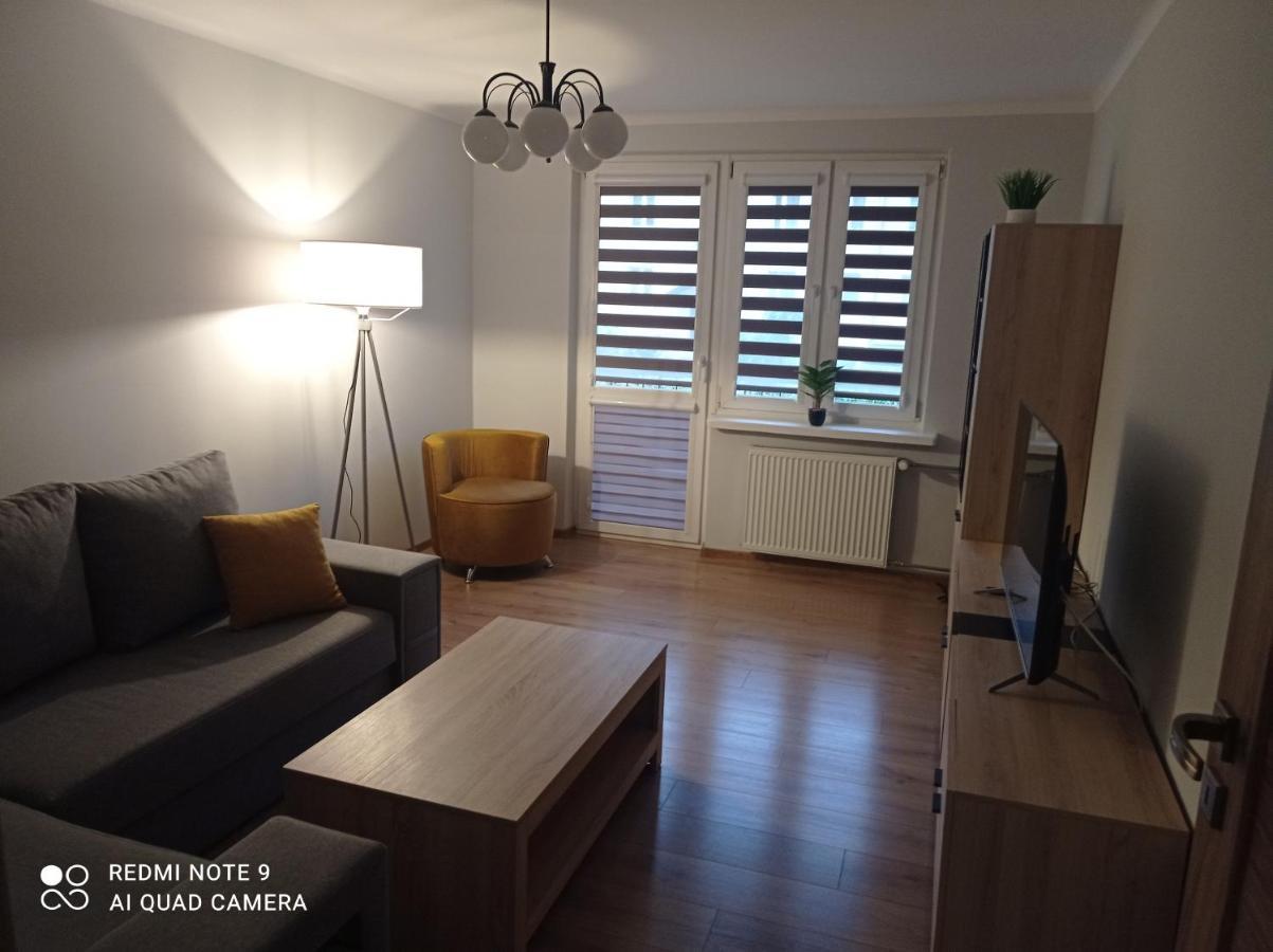Apartament Na Parterze Stalowa Wola Exterior foto